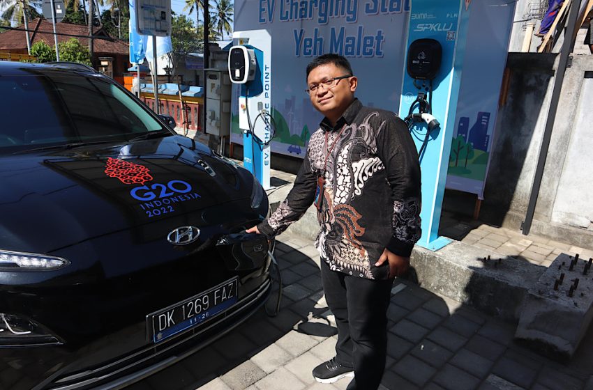 Bangun Infrastruktur Pendukung Kendaraan Listrik, PLN Tambah SPKLU di Wilayah Bali Timur