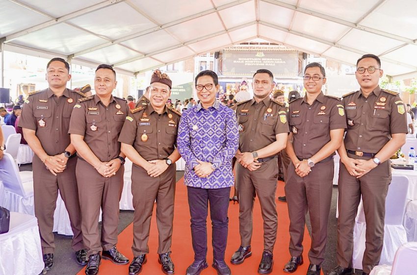 Bangun Desa Adat Kuat, Bupati Badung Dukung Inisiatif Kejati Bali