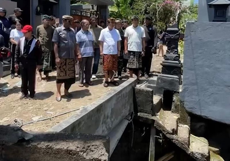  Tinjau Lokasi Banjir, Bupati Adi Arnawa: Tata Ruang Harus Dievaluasi