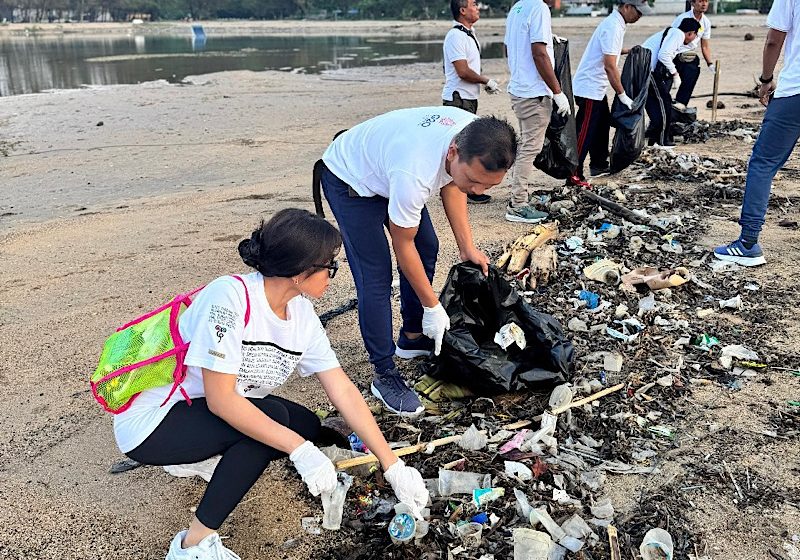  Bersama Jaga Alam, PLN UP3 Bali Selatan Gelar Aksi Bersih Sampah Plastik