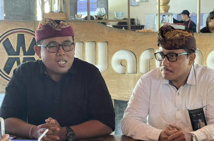 Jelang Galungan, Masyarakat Dihimbau Perhatikan Jarak Aman dalam Pemasangan Penjor