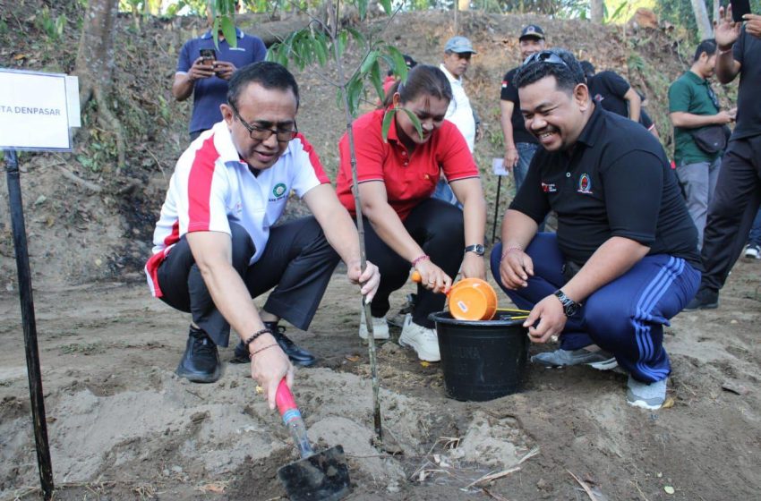  Aksi Bersih Sungai Meriahkan Hut LPM RI Ke-24