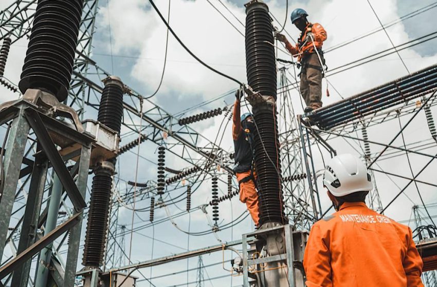  PLN Gerak Cepat Pulihkan Gangguan Listrik Akibat Cuaca Ekstrem di Wilayah Gianyar dan Sekitarnya