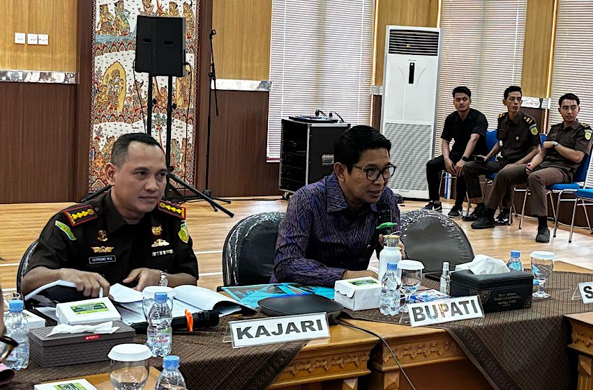 Gandeng Kejari, Bupati Badung Pastikan Bantuan Rp 2 Juta Sesuai Regulasi