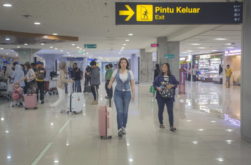  Wisatawan Serbu Bali, Trafik Bandara Ngurah Rai Tumbuh 7 Persen