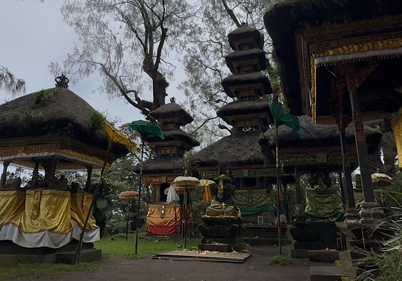 Karya Agung di Pura Pucak Mangu, Jalur Pendakian Ditutup Hingga 17 November