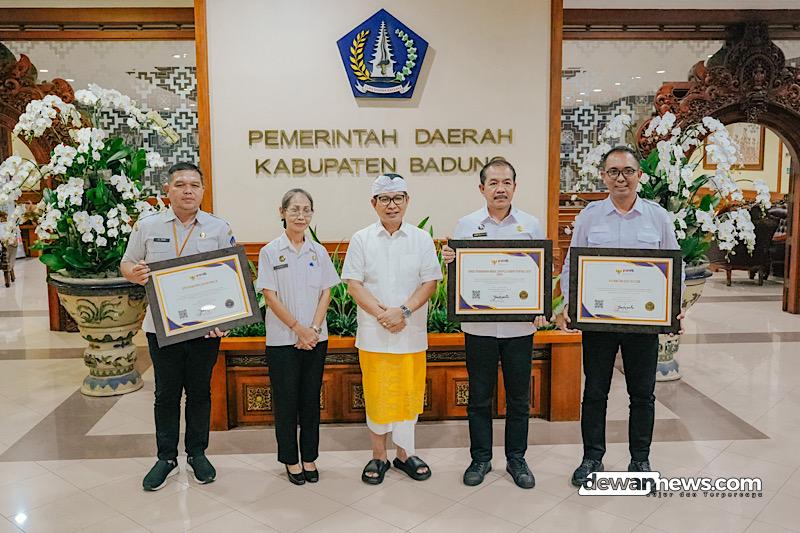  Tiga OPD Badung Raih WBBM, Adi Arnawa: Cambuk Tingkatkan Pelayanan