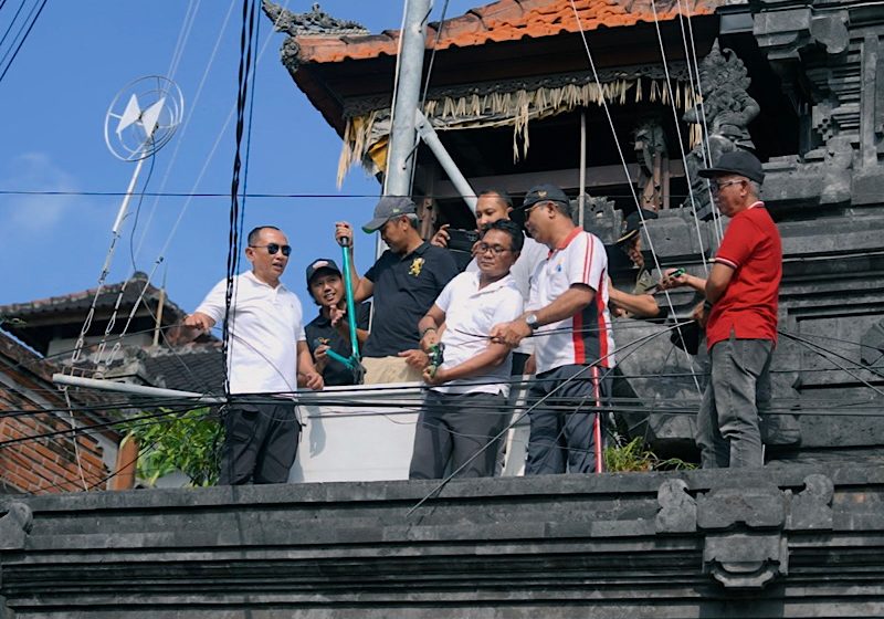 Pemkab Badung Serius Bereskan Kabel Semrawut, Penertiban Digelar Rutin