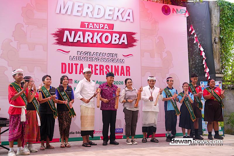  Bunda Anti Narkoba Badung Kukuhkan Duta Bersinar di Kuta Utara